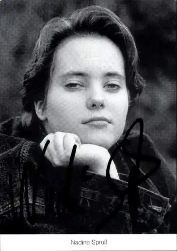 Ak Schauspielerin Nadine Spruß, Portrait, Autogramm