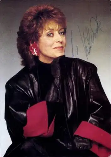 Ak Schauspielerin und Sängerin Caterina Valente, Portrait, Autogramm