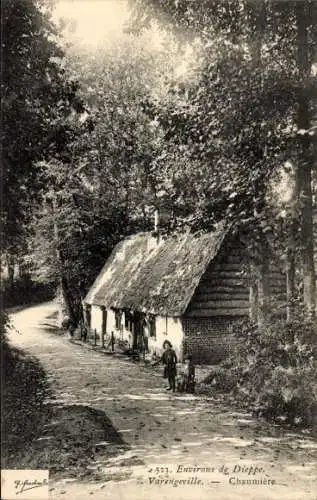 Ak Varengeville sur Mer Seine Maritime, Chaumiere