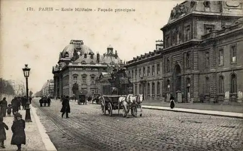 Ak Paris VII, Militärschule, Kutsche