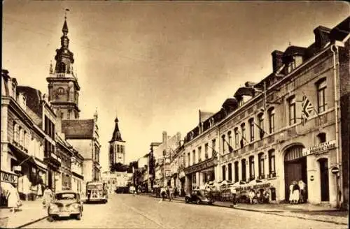 Ak Le Cateau Cambrésis Nord, Hotel du Mouton Blanc, Kirche