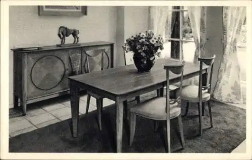 Ak Paris, Internationale Ausstellung 1937, Das Haus einer französischen Familie, Esszimmer