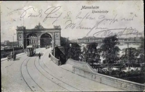 Ak Mannheim in Baden, Rheinbrücke, Straßenbahn