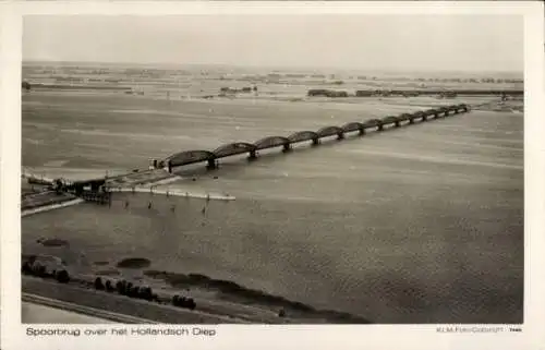 Ak Moerdijk Nordbrabant Niederlande, Eisenbahnbrücke über den Hollandsch Diep