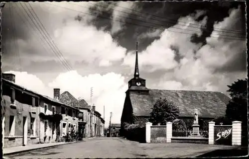 Ak La Chapelle du Genet Maine et Loire, L'Église