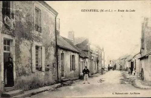 Ak Genneteil Maine et Loire, Route du Lude