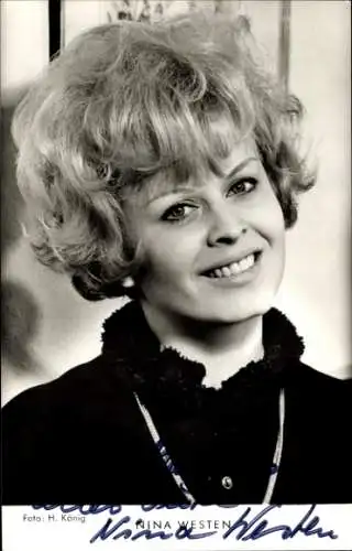 Ak Schauspielerin und Sängerin Nina Westen, Portrait, Autogramm