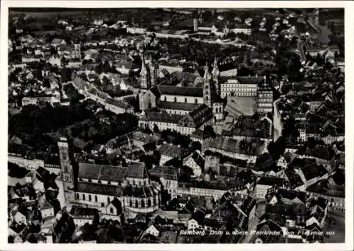 Ak Bamberg in Oberfranken,  Fliegeraufnahme, Dom, obere Pfarrkirche