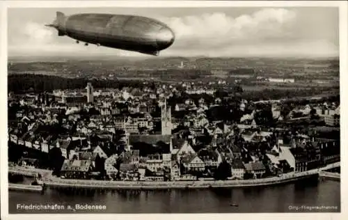 Ak Friedrichshafen am Bodensee, Fliegeraufnahme, Zeppelin