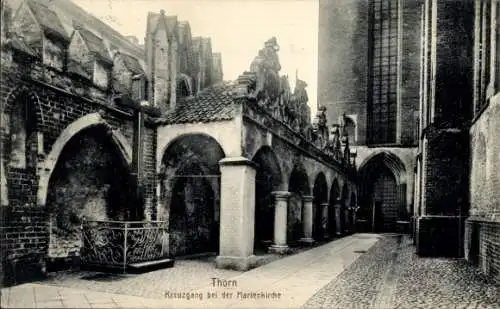 Ak Toruń Thorn Westpreußen, Kreuzgang, Marienkirche