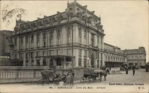 Ak Bordeaux Gironde, Gare du Midi, Arrivee, Kutschen