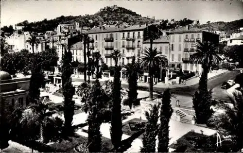 Ak Hyères les Palmiers Var, Square de Musee