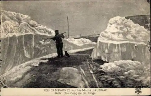 Ak Aubrac Aveyron, Une Congere de Neige