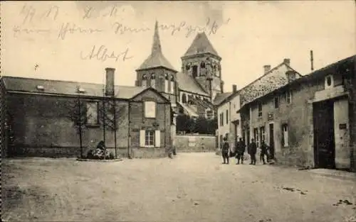 Ak Lavannes Marne, Kirche, Kaiser Wilhelm Gedenkstein