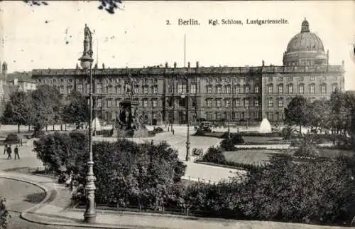 Ak Berlin Mitte, Königliches Schloss, Lustgartenseite