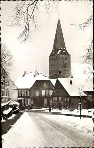 Ak Lübbecke in Westfalen, Kirche, Schnee