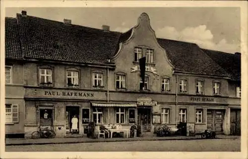 Ak Liebenwalde in Brandenburg, Hotel und Gaststätte Stadt Berlin, Geschäft Paul Hafemann