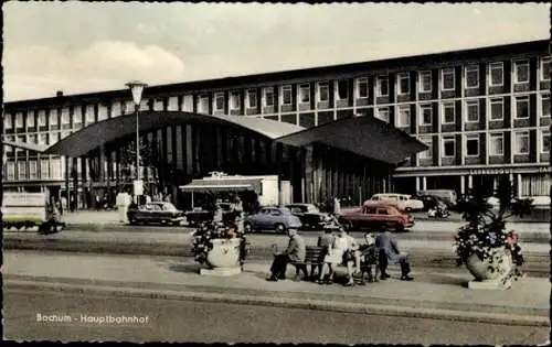 Ak Bochum im Ruhrgebiet, Blick auf den Hauptbahnhof, Straßenseite