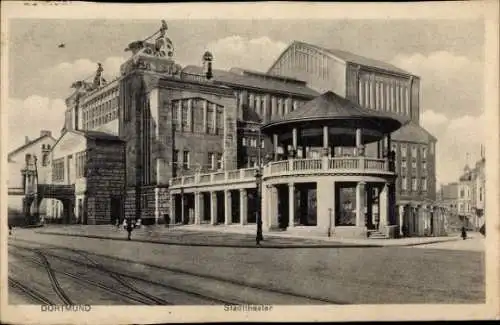 Ak Dortmund, Straßenpartie am Stadttheater mit Pavillon, Gleise