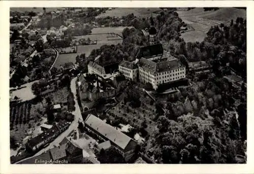 Ak Erling Andechs in Oberbayern, Fliegeraufnahme, Kloster Andechs, Klostergasthof