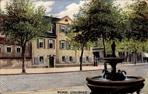 Ak Weimar, Schillerhaus mit Brunnen