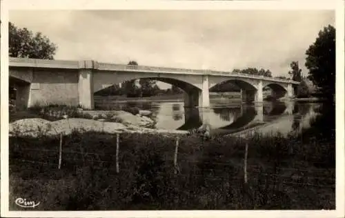 Ak Villefranche sur Cher Loir et Cher, nouveau Pont sur le Cher