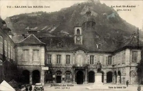 Ak Salins les Bains Jura, Rathaus, Statue du General Cler, Fort St. Andre, Turmuhr