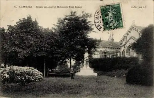 Ak Chartres Eure et Loir, Square du Lycee, Monument Noel Ballay