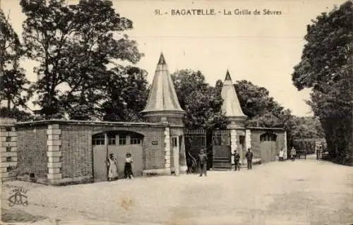 Ak Paris 16. Jahrhundert, Bois de Boulogne, Parc Bagatelle, das Grille de Sèvres