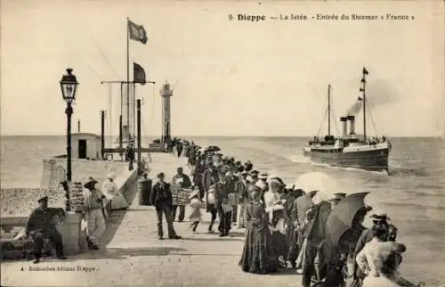 Ak Dieppe Seine-Maritime, La Jetée, Eingang zum Dampfer Frankreich