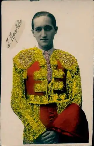 Ak Stierkämpfer in Tracht, Torero, Porträt