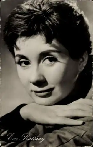 Ak Schauspielerin Eva Ruttkay, Julika mit der Stupsnase, Liliomfi, Portrait