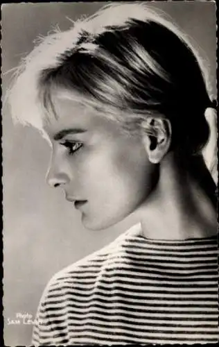 Ak Schauspielerin Isabelle Pia, Portrait