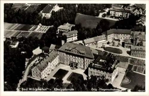 Ak Bad Wörishofen im Unterallgäu, Fliegeraufnahme, Kurhotel Victoria