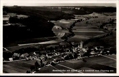 Ak Reichenhofen Leutkirch im Allgäu Württemberg, Fliegeraufnahme, Schloss Zeil