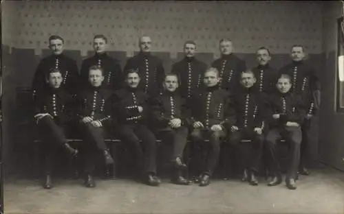 Foto Ak Glück auf, Bergleute in Uniformen, Jahr 1910