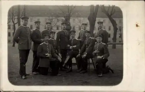 Foto Ak Potsdam, Deutsche Soldaten in Uniformen, Jahr 1915