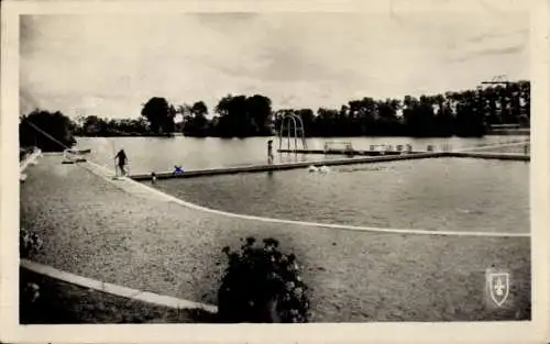 Ak Brou Eure et Loir, Piscine