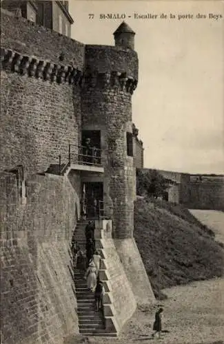 Ak Saint Malo Ille et Vilaine Bretagne, Escalier de la porte des Beys