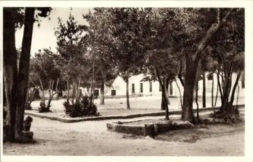 Ak Montpellier Hérault, Nazareth, Une cour