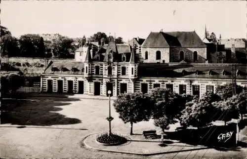 Ak Vitré Ille-et-Vilaine, Bahnhof Frontal