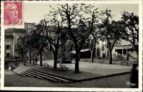 Ak Velaux Bouches du Rhône, Place Francois-Caire