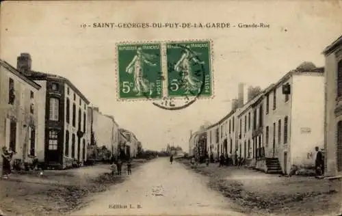 Ak Saint Georges des Gardes Maine et Loire, Grande Rue