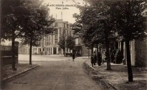 Ak Le Blanc Mesnil Seine Saint Denis, Place Joffre