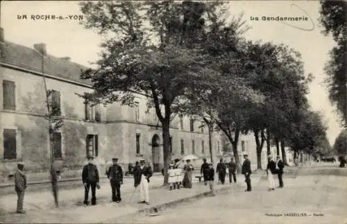 Ak La Roche sur Yon Vendée, Gendarmerie