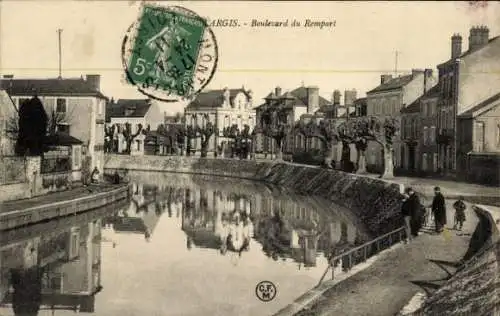 Ak Argis Aïn, Boulevard du Rempart