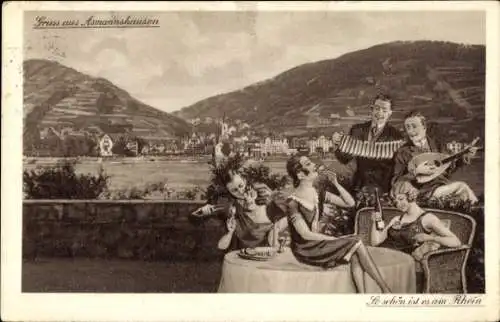 Ak Assmannshausen Rüdesheim am Rhein, Panorama, Schön ist es am Rhein, Feiergruppe, Musiker