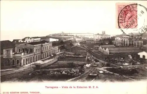 Ak Tarragona Katalonien Spanien, Panorama, Bahnhof