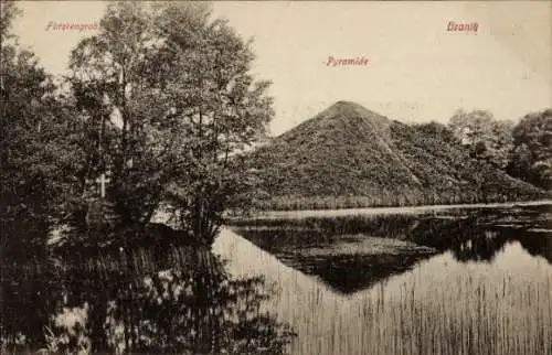 Ak Branitz Cottbus in der Niederlausitz, Fürstengrab, Pyramide