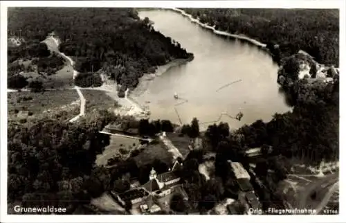 Ak Berlin Wilmersdorf Grunewald, Grunewaldsee, Luftbild